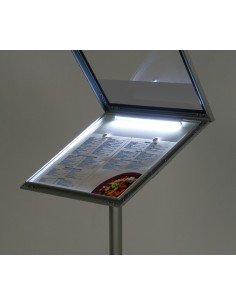 Portamenús con luz para suelo (A4 y A3) 2